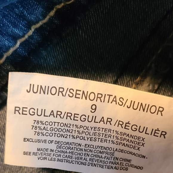 L.e.i Ashley Trouble junior denim skirt - Picture 2 of 6